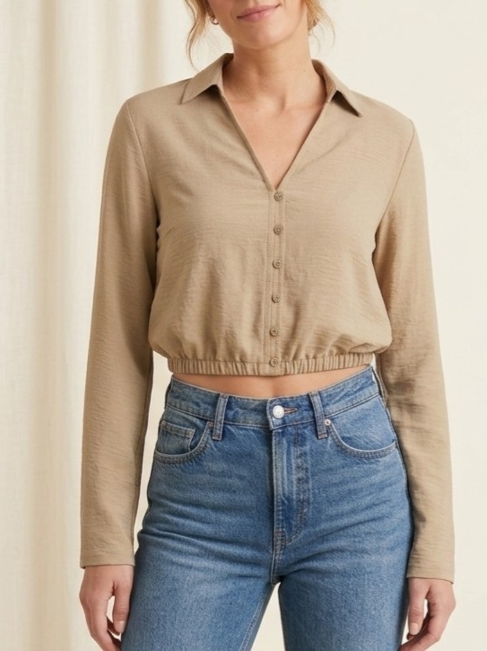 ​NWT Calvin Klein Beige Long Sleeve Cropped Button Front Top Blouse XS